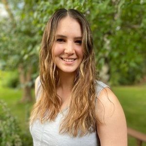 Meet your Posher, Leah